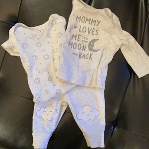 Carter’s 3 piece set